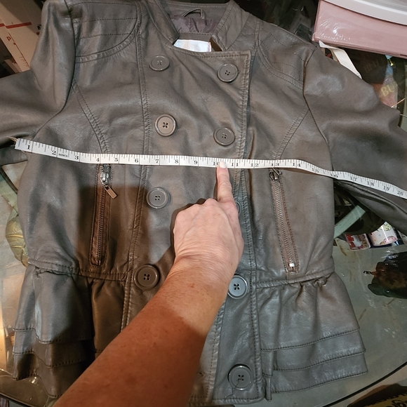 Gray Ruffled Bottom Jacket - Picture 7 of 16